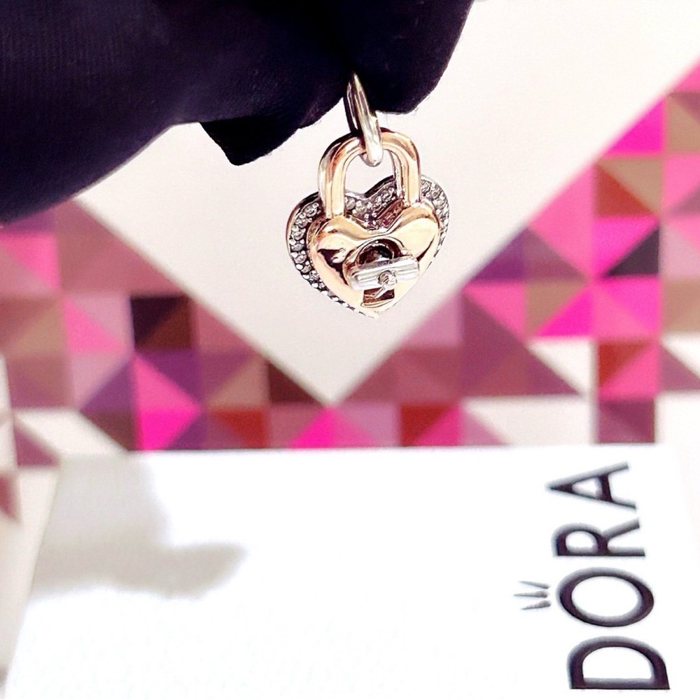 Pandora Silver Snake Chain Bracelet with Rose Gold & Silver Heart Padlock Charm - Picture 3 of 10